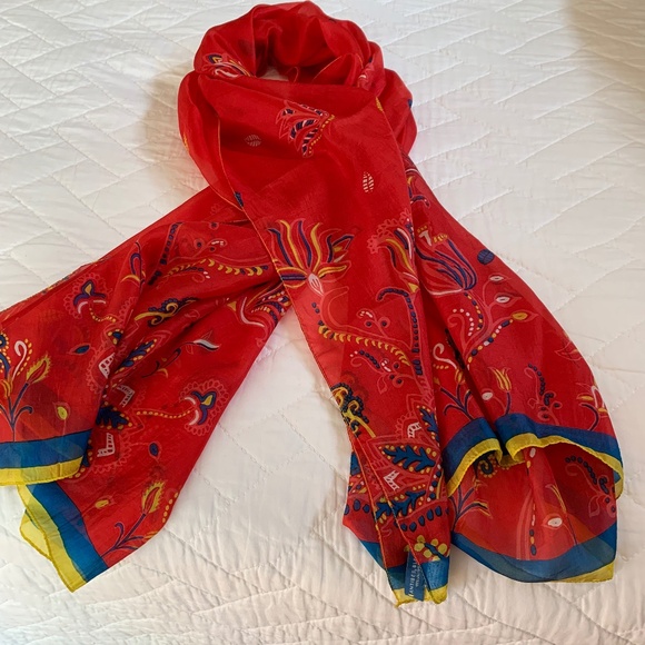 ANTIBES 100% SILK LARGE SCARF 70"X40" - Picture 8 of 16